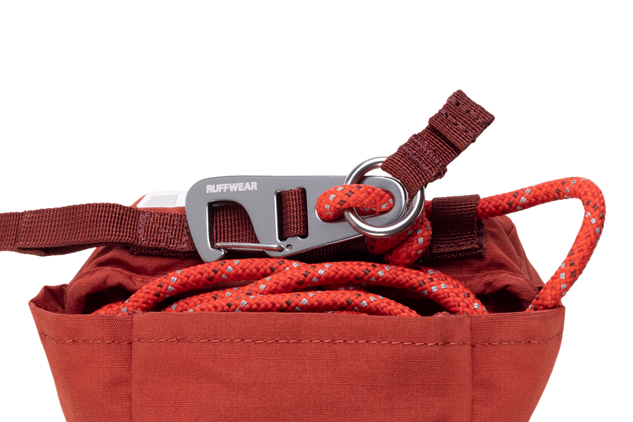 40211-Knot-A-Hitch-Red-Clay-Top-Compartment-SMALL_630cb39c-a1d3-457b-8ec5-5f0325309542.png