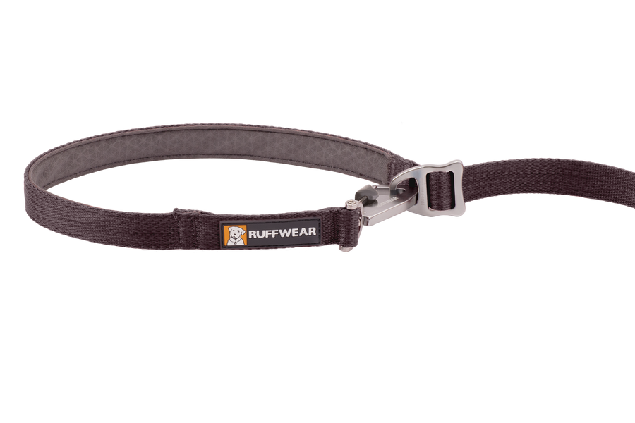 4025-Switchbak-Leash-Granite-Gray-Handle-SMALL.png