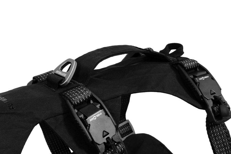 CompressedPNG-3090_Ridgeline-Harness_Obsidian-Black_Detail_STUDIO.png
