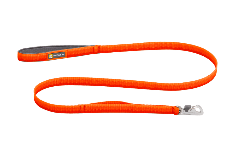 Compressed_PNG-40753_Front-Range-Leash_Blaze-Orange_Main_STUDIO.png
